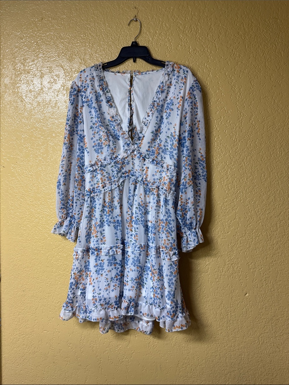 Floral Ruffle V-Neck Mini Dress in White and Blue